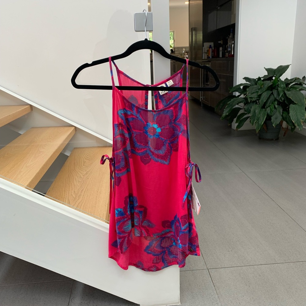 Women's NWT tank top